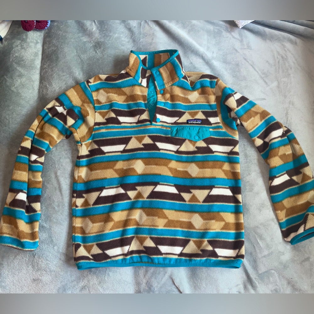 Tribal print Patagonia synchilla snap T pullover
